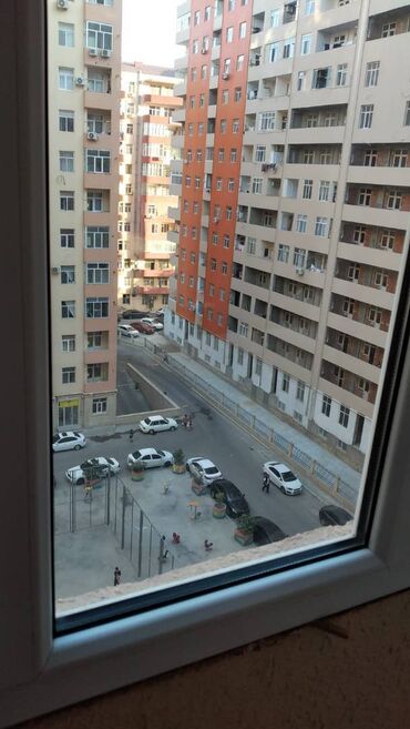 Uzunmüddətli kirayə mənzillər: Xırdalanda köhnə bazara yaxın yaxın yerləşən ümumi sahəsi 60 kv,m — 3