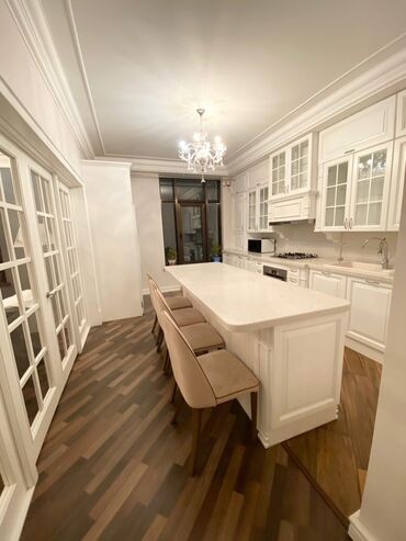 Продажа квартир - Дизайнерский ремонт - Бишкек: Элитка, 3 комнаты, 141 кв. м Бронированные двери, Видеонаблюдение, Дизайнерский ремонт