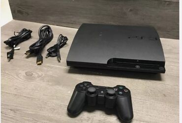 playstation 3 kontakt home: Ps3 satılır içində 40 oyun var 2 pult üsdündə ev ps olib hər şeyi