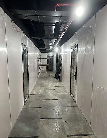 iman plaza: Продажа офисов 49 м², Без ремонта, Бизнес центр, 2 этаж — 2