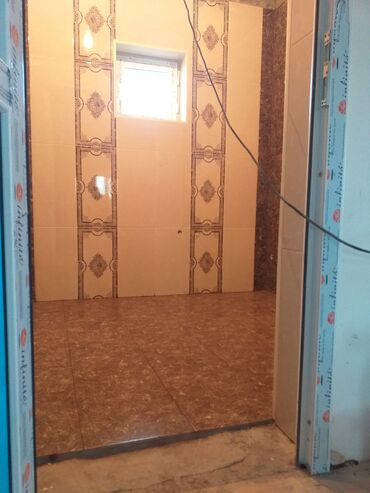 Digər ixtisaslar: Kafel metlax Keromaqranit Kabancik 10 25 Azn Arasi Pol kecme — 29