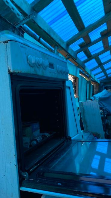 eafc 24: Плита комбинированного типа от бренда Beko, оснащенная четырьмя — 4
