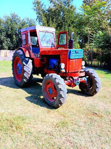 maşınlar 2107: Traktor T40, 1991 il, 2 at gücü, motor 2.7 l