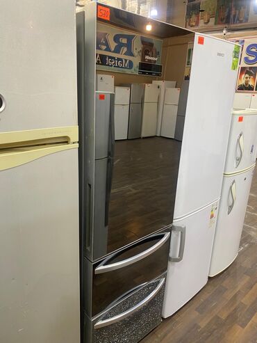 Nehrə aparatları: 2 qapılı Indesit Soyuducu Satılır, rəng - Boz