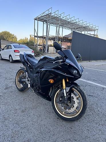 Yamaha R1 2012 В хорошем состоянии Технически обслужен Пробег