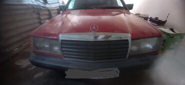 masin ucun etirler: Mercedes-Benz 190: 2 l | 1991 il Sedan