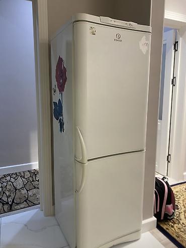 Ашкана техникасы: Муздаткыч Indesit, Колдонулган, Эки камералуу, 35 * 170 * — 3