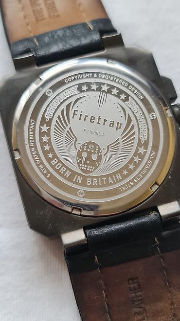 breitling sat: Muški ručni sat e-trap - Kućište masivnog, industrijskog dizajna u — 9