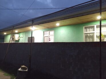 Həyət evləri və villaların satışı: Sumqayıt şəhər, Qubadlı icra hakimiyyəti ilə üzbəüz, yola 200m yaxın — 16