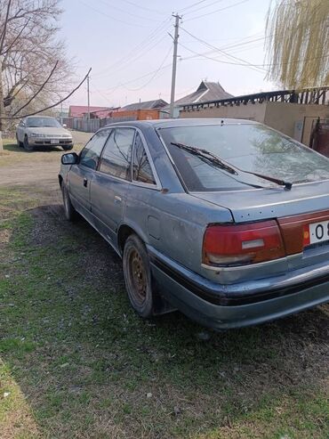 mazda 626 gf: Mazda 626: 1991 г., 1.8 л, Механика, Бензин, Хетчбек