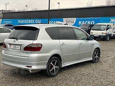 Toyota: Toyota Ipsum: 2002 г., 2 л, Автомат, Бензин, Минивэн — 7