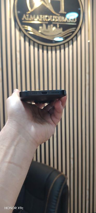 ucuz telefonlar iphone: IPhone 16 Pro, 256 GB, Desert Titanium, Zəmanət, Face ID, Sənədlərlə — 7