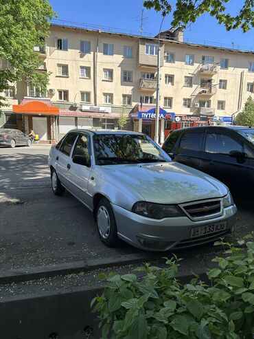 Daewoo: Daewoo Nexia: 2012 г., 1.6 л, Механика, Бензин, Седан