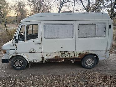 gak aion v: Mercedes-Benz T1: 1992 г., 2.4 л, Механика — 4