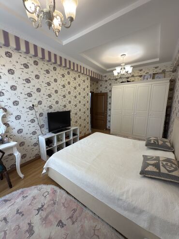 Продажа квартир: 4 комнаты, 136 м², Элитка, 7 этаж, Косметический ремонт at lalafo.kg — 11 Продажа квартир: 4 комнаты, 136 м², Элитка, 7 этаж, Косметический ремонт — 11