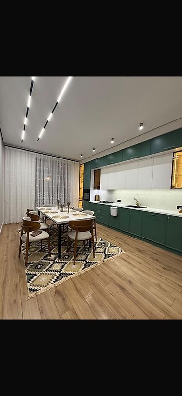 Продажа коттеджей и домов: 6 комнат, 210 м², 5 соток, Бишкек, Полицейский городок ж/м Собственник — 17