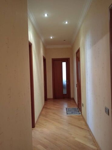 Uzunmüddətli kirayə mənzillər: Nərimanov metrosunun çıxışında,15 mərtəbənin,14-cü mərtəbəsində,3 — 9