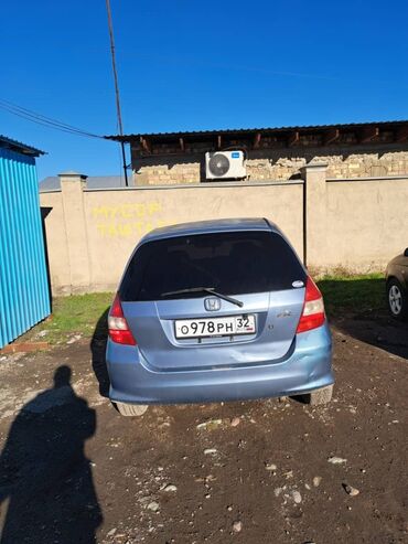 хонда степ вагон бишкек: Honda Fit: 2001 г., 1.3 л, Автомат, Бензин