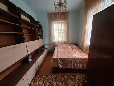 молодая гвардия: 57 м², 3 комнаты, Старый ремонт Без мебели