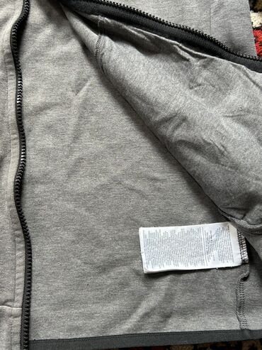 Спортивные костюмы: Мужской спортивный костюм, S, Nike, Б/у, цвет - Серый, Бесплатная доставка, Платная доставка — 4