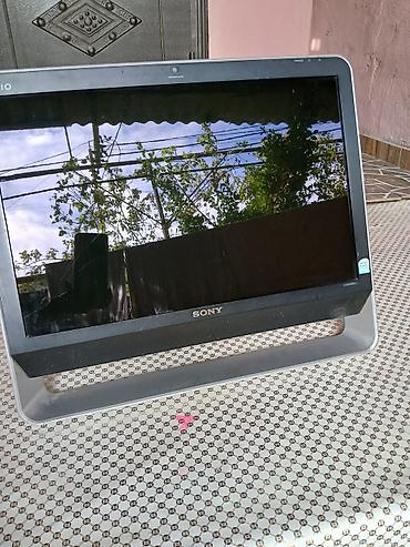 macbook pro 2014: Sony VAIO All-in-One masaüstü kompüter Xüsusiyyətlər və dizayn: - — 2