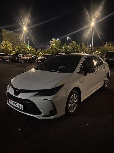 roewe ei5 2021: Toyota Corolla: 2019 г., 1.8 л, Автомат, Гибрид, Седан — 5