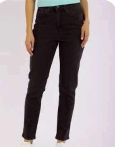 джинсы 26 размер: Джинсы и брюки, цвет - Черный, Б/у