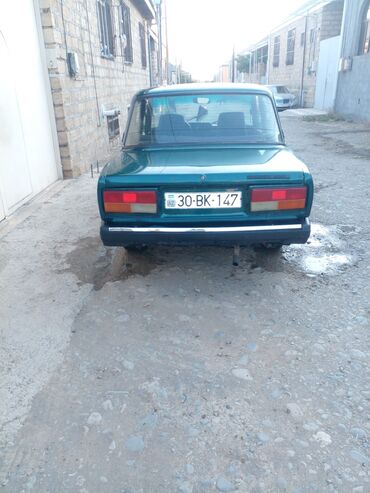 Скупка авто: Avtomobil: VAZ 2107 (sedan) Rəng: Tünd yaşıl Kuzov: 4 qapı, xrom