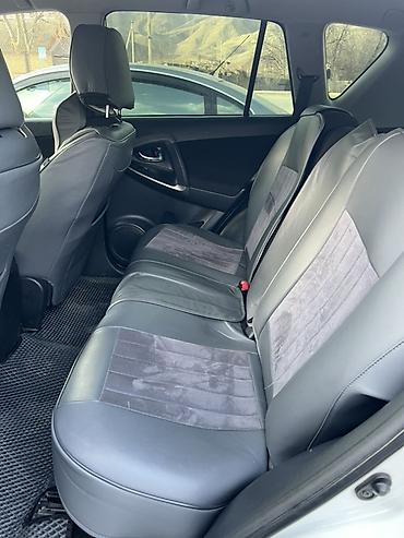 таюта виш: Toyota RAV4: 2012 г., 2 л, Автомат, Бензин, Кроссовер — 8