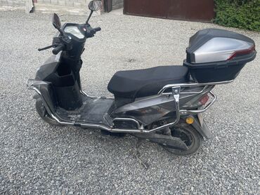 Мотоциклы и мопеды: Продается скутер электрический