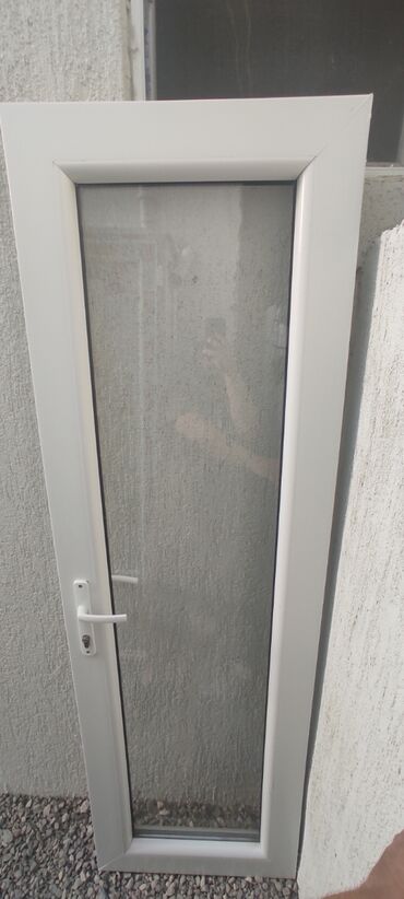 sultan daragi: PVC şüşəli qapı - Material: ağ PVC profil - Şüşə: tam boy şüşə panel