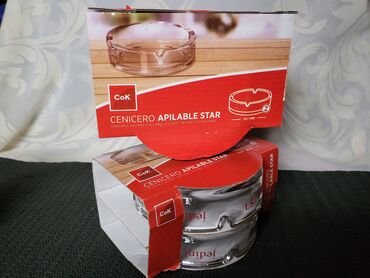 Čaše: Pepeljare 1 nove gorki list. Nove pepeljare pakovanje po dve. Cena za — 4