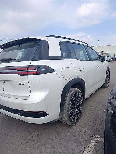 GAC: Aion LX Plus (REEV) — среднеразмерный кроссовер с современным дизайном — 5