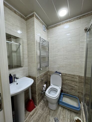 Uzunmüddətli kirayə mənzillər: Tam mebellı mənzil interyeri Xirdalan kristal abseron 1 yeni tikili — 8