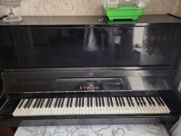 Fleytalar: Piano, Kuban, Akustik
