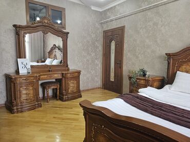 Günlük kirayə mənzillər: 3 otaqlı, Nəsimi r. r-nu — 14