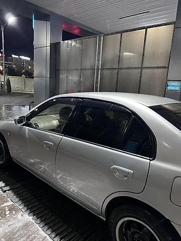 civik: Honda Civic: 2002 г., 1.5 л, Автомат, Седан — 5