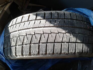 Шины: Продаю шину 215/45R17, одна штука в хорошем состоянии, производство