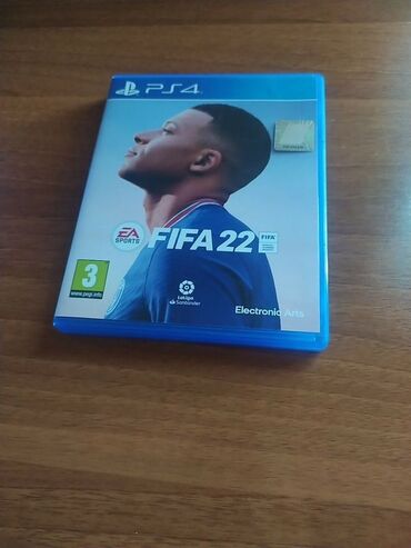 ps4 pult: PS4 üçün FIFA 22 futbol simulyasiya oyununun diski disk yaxsi