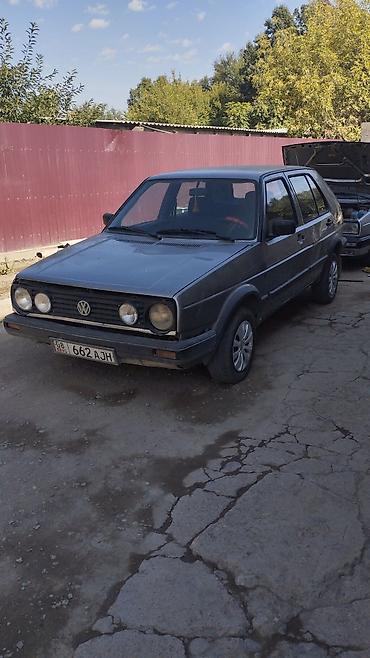 Volkswagen Golf: 1990 г., 1.6 л, Механика, Бензин, Хэтчбэк