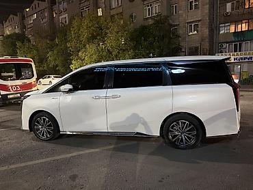 Land Rover: Абсолютно новый минивэн семиместный, Семейные машина Гак М8 GAC — 2