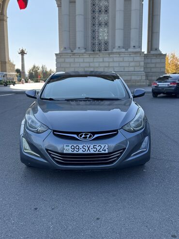 renault megane qiymeti: Hyundai Elantra: 1.8 л | 2015 г. Седан