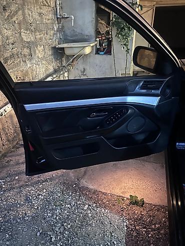 bmw 525 d: BMW 525: 2.5 l | 2001 il Sedan — 9