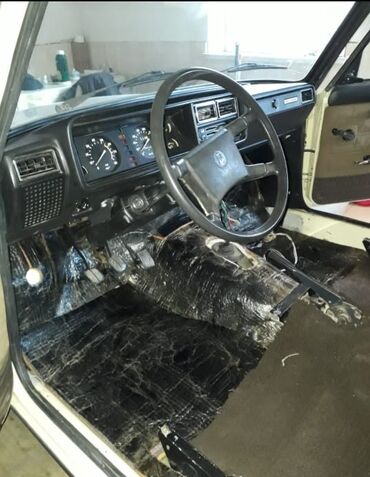 VAZ (LADA): VAZ (LADA) 2107: 1.6 l | 1989 il Sedan -da lalafo.az — 11 VAZ (LADA): VAZ (LADA) 2107: 1.6 l | 1989 il Sedan — 11