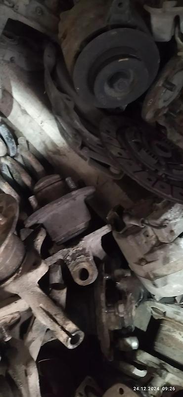 Другие автозапчасти: Продаю различные запчасти на 2140 Азлк на запчасти крыло капот и.т.д — 5