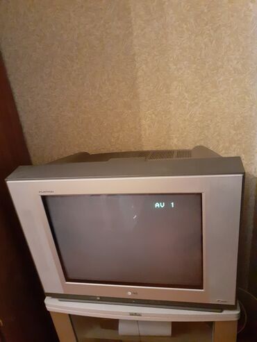 televizor sharp aquos: İşlənmiş Televizor LG 32"