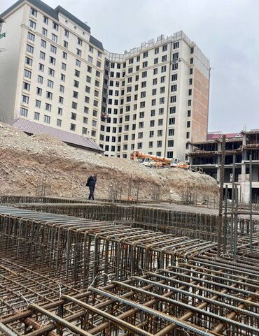 квартиры не дорогие: 1 комната, 48 м², Элитка, 13 этаж, ПСО (под самоотделку)