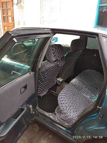 Audi: Audi 80: 1991 г., 2 л, Механика, Бензин, Седан — 9