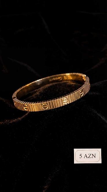 chopard qolbaq: Qızılı rəngdə bərk qolbaq - Material: metal ərintisi, qızılı ton - — 1