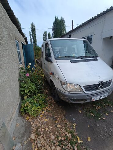 аккумулятор 75 ампер цена бишкек: Жүк ташуучу унаа, Mercedes-Benz, Дубль, 3 т, Колдонулган